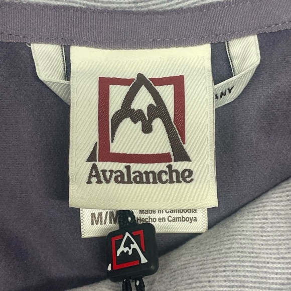 Avalanche Ladies' Cowl Neck Pullover Size: Medium - Picture 4 of 10